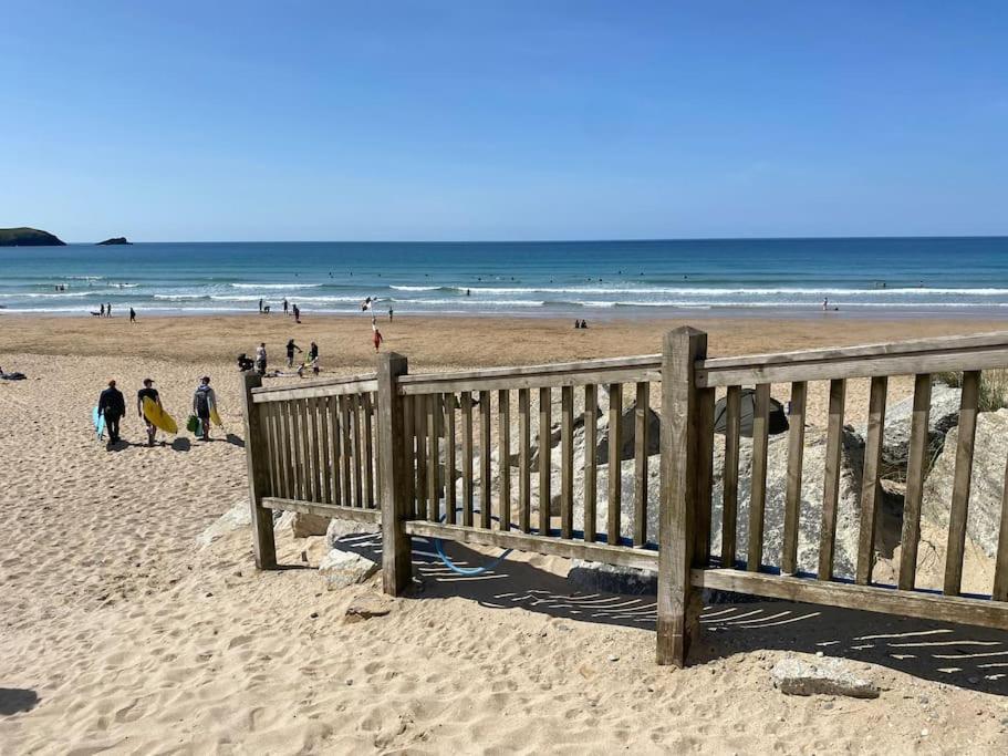Modern Apartment, Fistral Beach New Quay Exterior foto